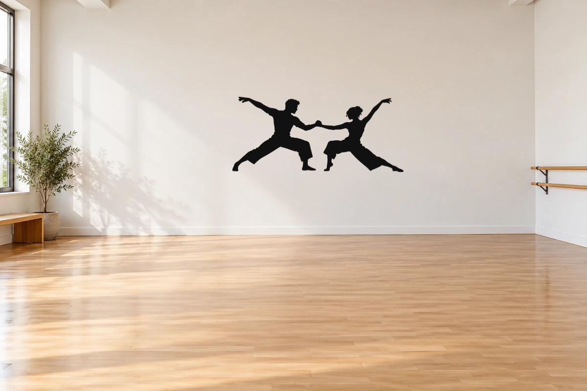 Intesa contemporanea - stesso adesivo in sala da ballo; scala indicativa, arredi esclusi