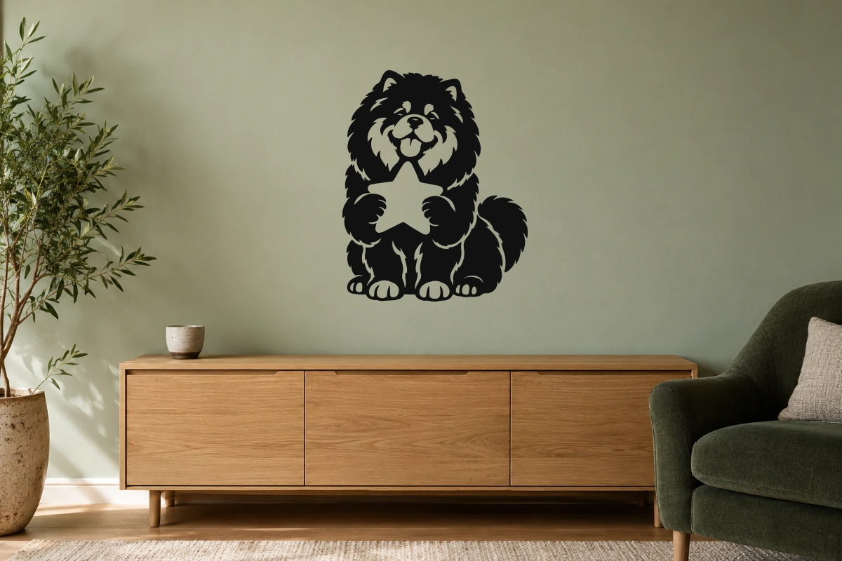 Chow chow guardiano della luna - stesso adesivo in ambiente realistico soggiorno; scala indicativa, arredi esclusi